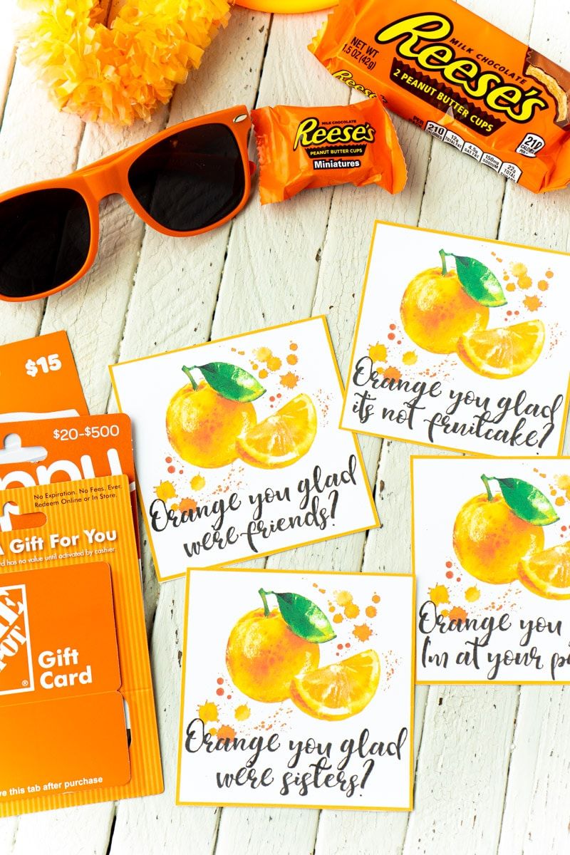 Etiquetes de regal imprimibles de color taronja