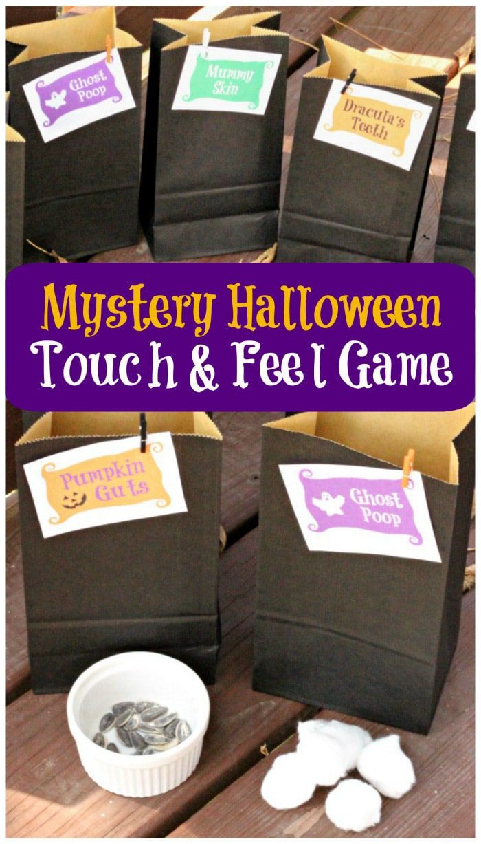 Sacos assustadores de adivinhação e sensação são ótimos jogos de Halloween para crianças