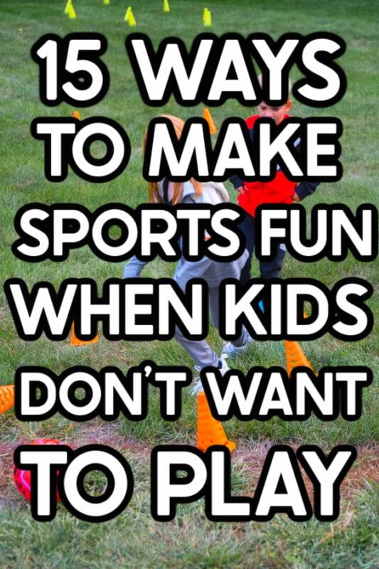 Teks pada gambar anak-anak bermain sepak bola