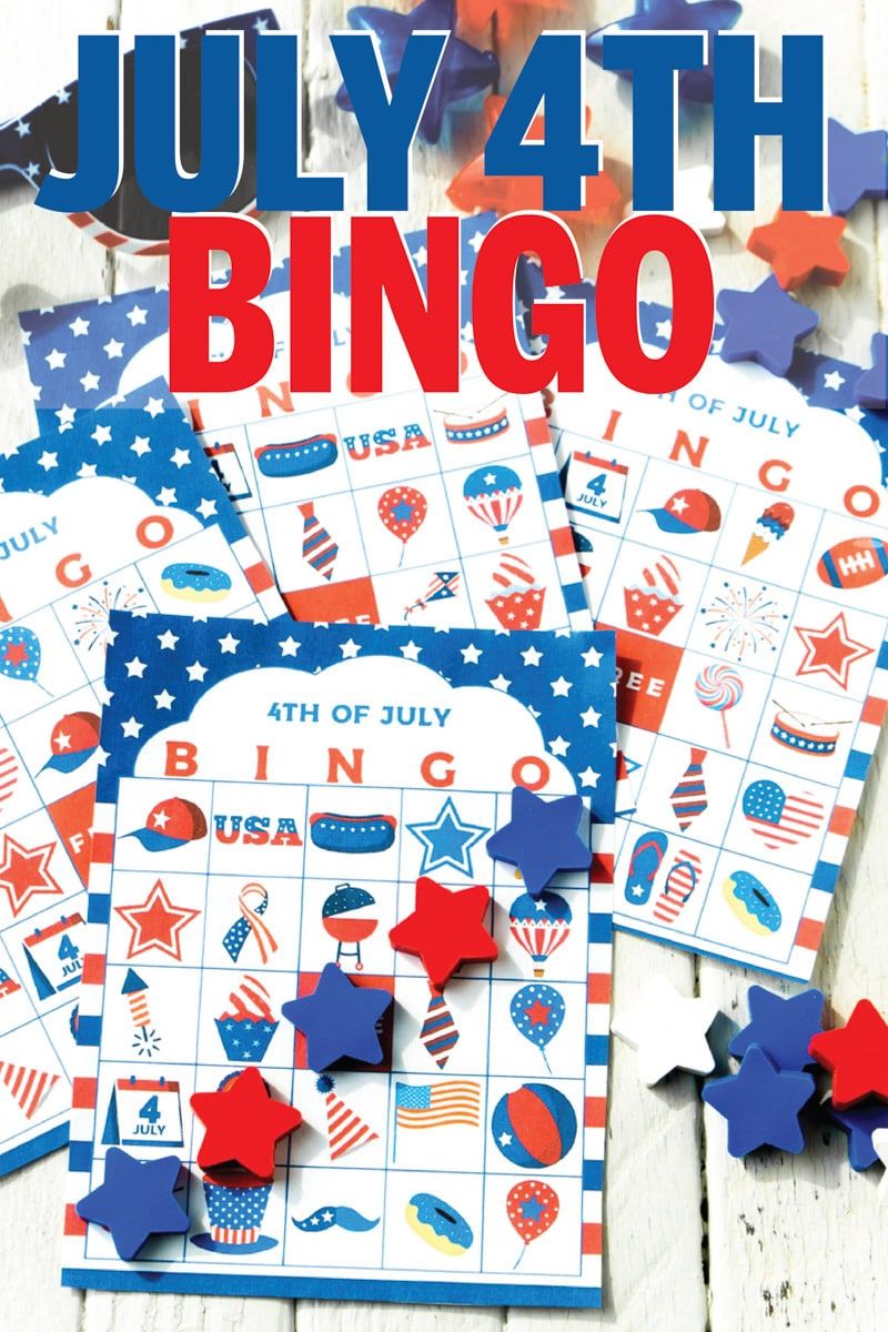 Tato hra s bingo ze 4. července je ideální pro děti, dospělé nebo dospívající, kteří si hrají při čekání na ohňostroj! Jednoduché vytiskněte si zdarma tisknutelné karty, rozdejte značky a začněte hrát! Jedna z nejlepších aktivit pro vnitřní i venkovní párty!
