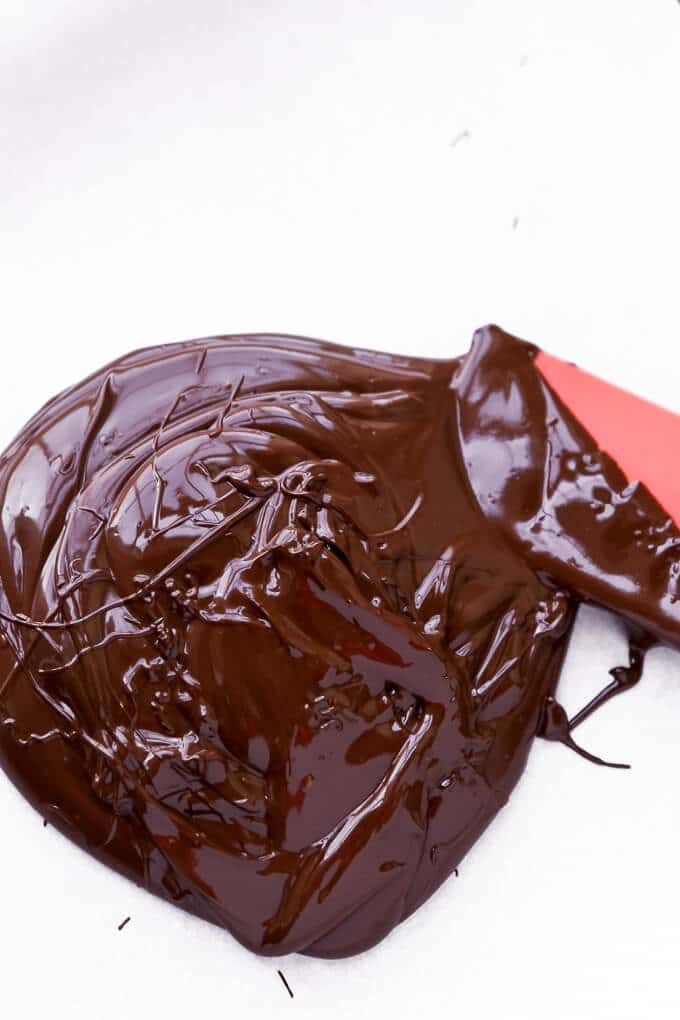 מתכון לקליפת שוקולד לפי נושא מפלצת, כל כך פשוט וטעים!