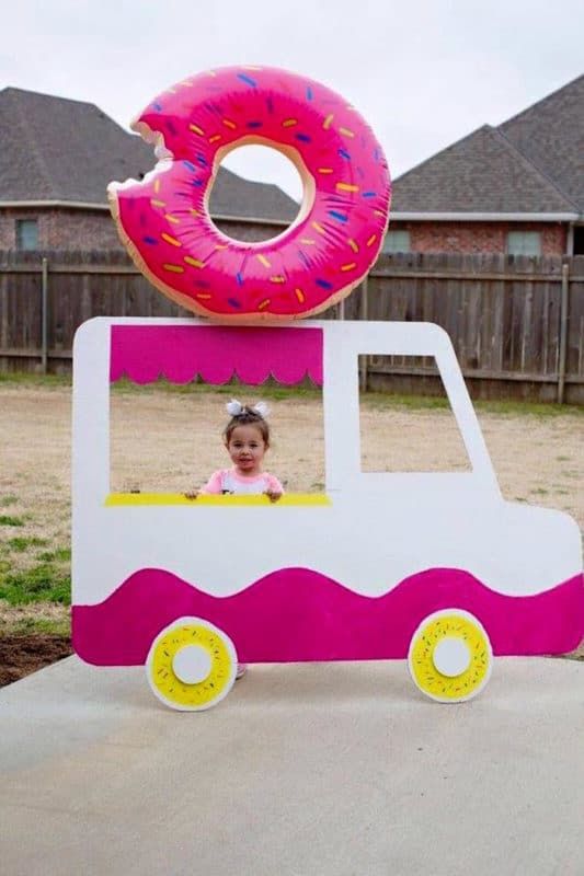 DIY-fotocabine voor een donutfeest
