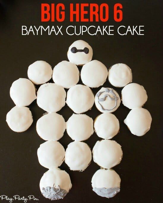 Easy Big Hero 6 Baymax cupcake dort vyrobený s polevou marshmallow