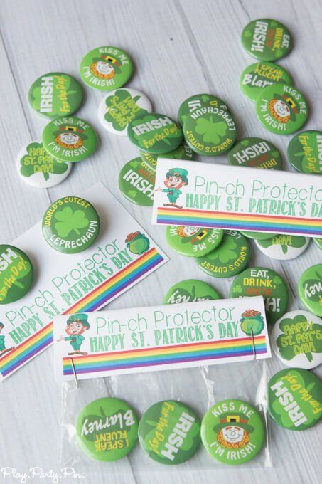 Beri rakan dan keluarga anda St. Patrick yang hijau
