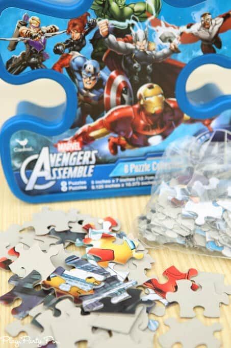 Idea permainan menembak perisai Captain America yang luar biasa, suka semua permainan pesta Avengers dan idea pesta Avengers ini!