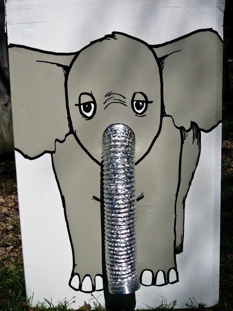 Ett DIY-elefantspel på ett cirkus temafest