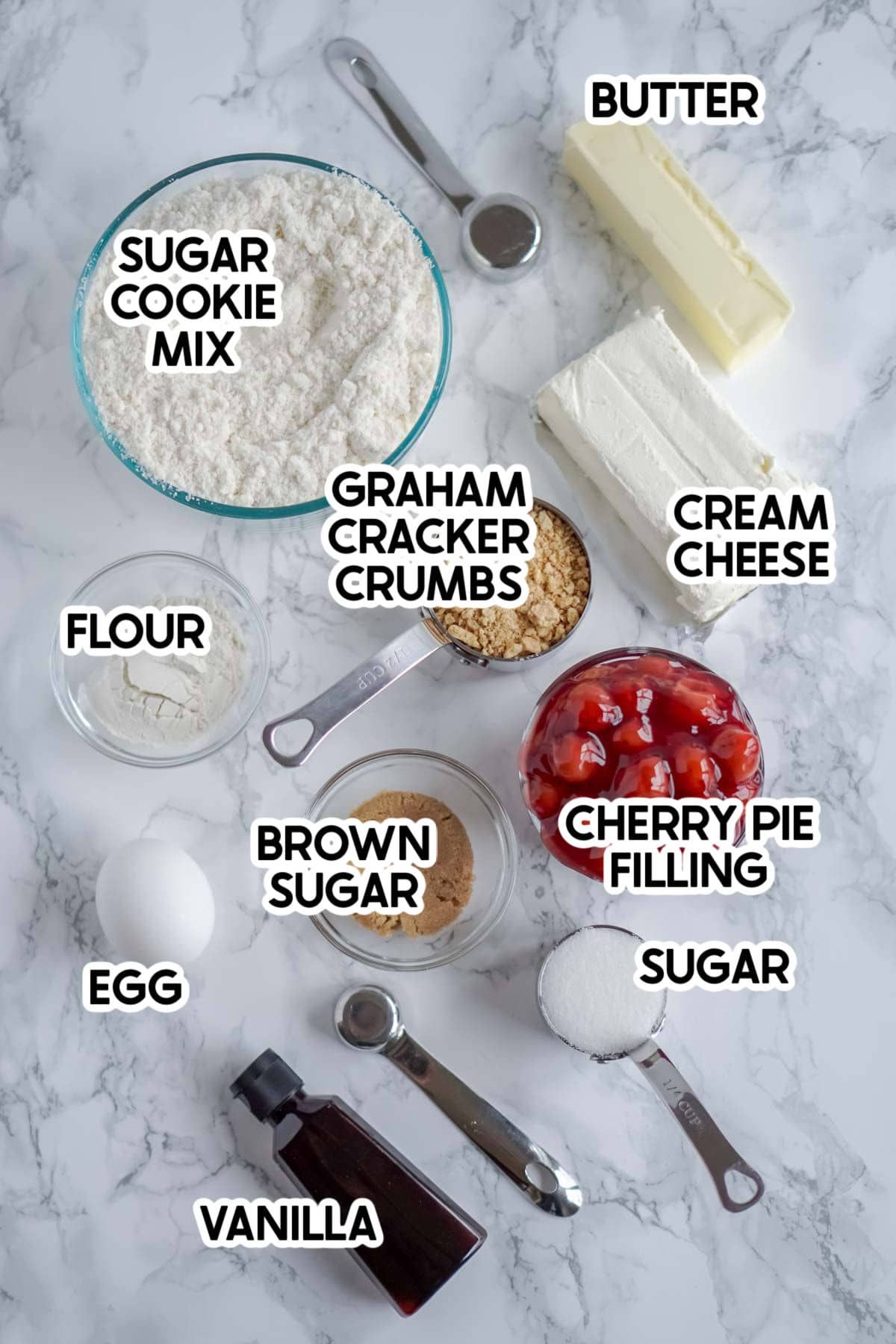 Ingredientes para galletas de tarta de queso de cereza con etiquetas