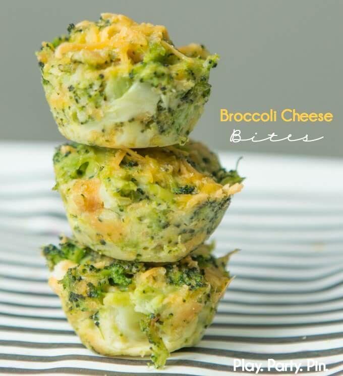 Gigitan brokoli adalah pembuka selera untuk pesta makan malam
