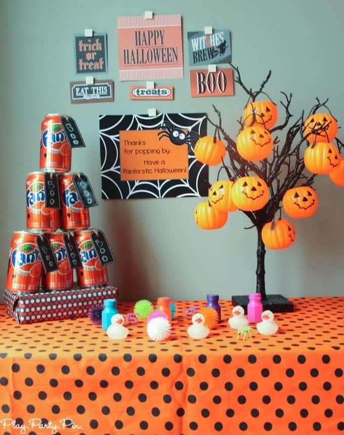 Täname pop-pingi eest, pidage Fanta-stic Halloweeni pidu soosivat ideed