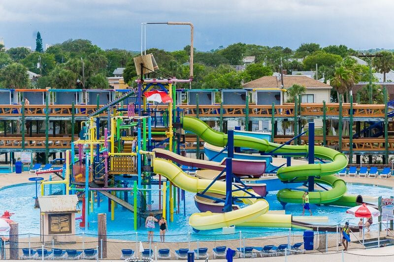 Vodný park Daytona Lagoon je jednou z najlepších atrakcií pláže Daytona Beach