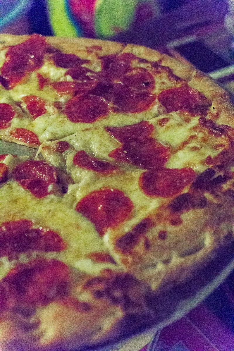 A crosta da pizza sozinha poderia fazer Don Vito