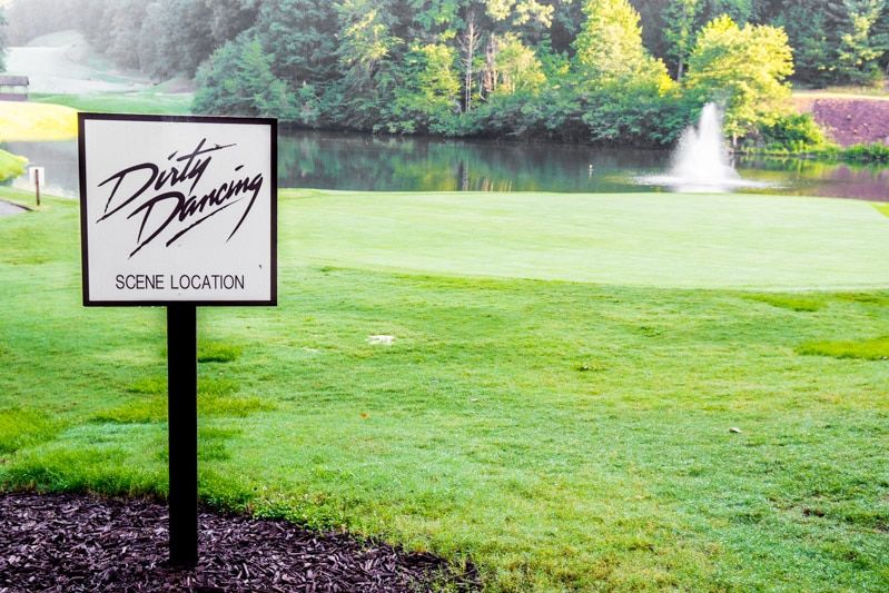 Mengunjungi lubang golf Dirty Dancing adalah salah satu perkara terbaik untuk dilakukan di Lake Lure NC